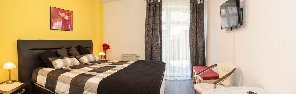 B&B Trobisch Дрезден Екстер'єр фото